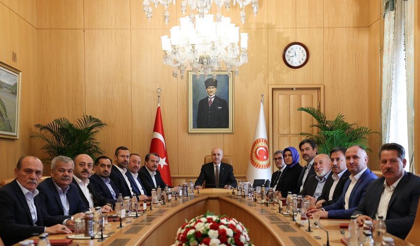 TBMM Başkanı Kurtulmuş: Yeni anayasa yapmak bu parlamentonun boynunun borcu