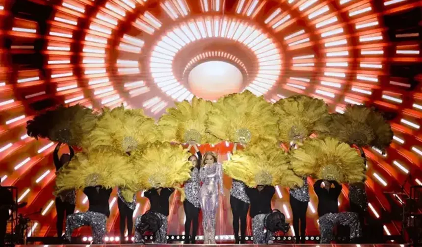 Jennifer Lopez, Sharm El Sheikh’te sahne aldı