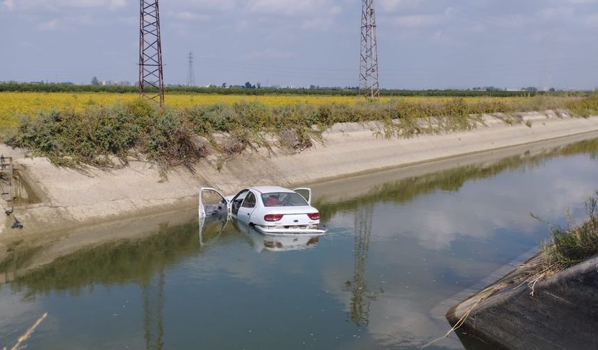 Otomobil, Sulama Kanalına Devrildi: 1 Ölü, 2 Yaralı
