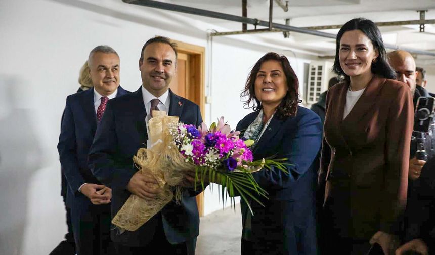 Bakan Kacır: Savunma sanayinde ektiğimiz tohumlar meyve veriyor