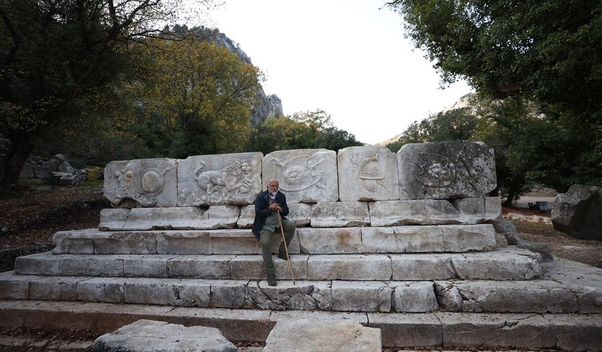 Termessos Antik Kenti’nde 14 metrelik anıt mezarlar ayağa kalkıyor