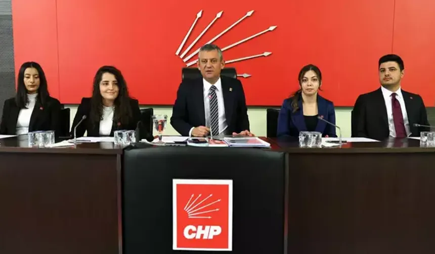 CHP’de yeni MYK açıklandı: 12 isim liste dışı