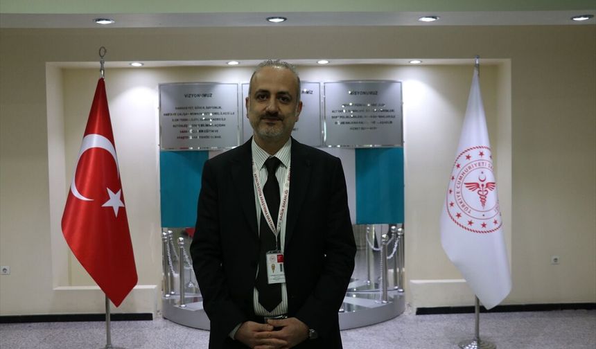 Antalya’da sağlık çalışanlarına kök hücre farkındalığı