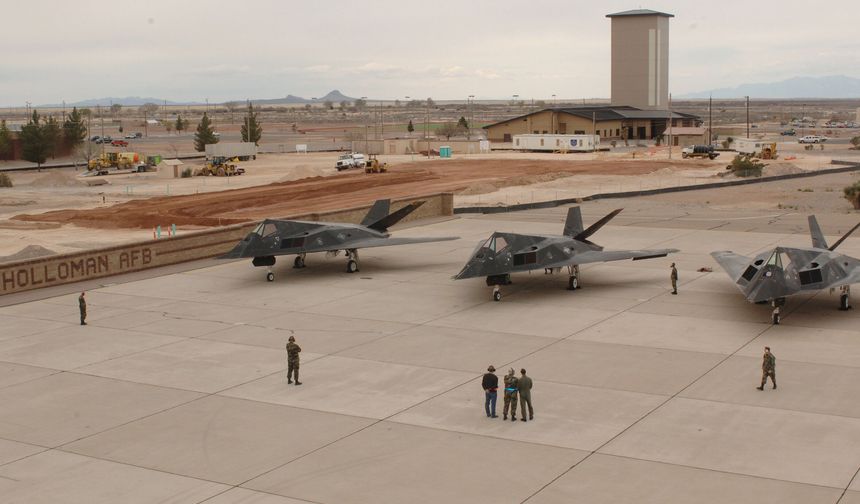 ABD’de Holloman Hava Üssü’nde silahlı saldırı: 1 ölü