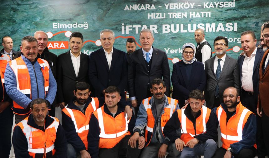 Hulusi Akar: 86 milyon tek yürek, Türkiye’yi ileri taşıyacağız