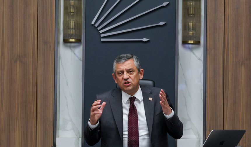 Özgür Özel: “İran’ın geleceğine kendi yurttaşları karar verecek”