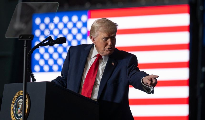 Trump: İran’ın terör rejimini tamamen yok ediyoruz