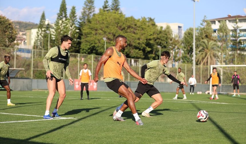 Alanyaspor Beşiktaş maçı hazırlıklarına başladı