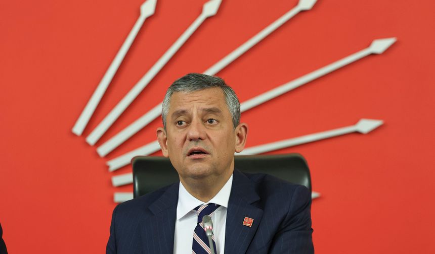 Özgür Özel il başkanlarıyla CHP toplantısını gerçekleştirdi