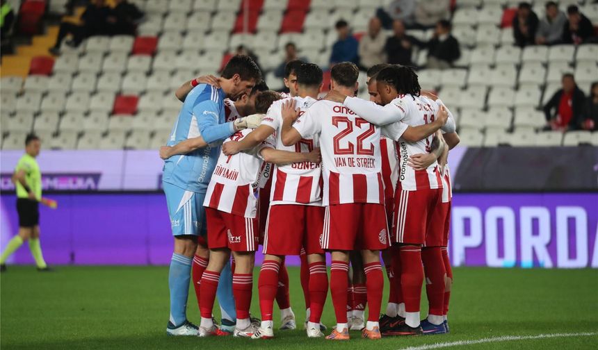 Antalyaspor Süper Lig'de son durum: Puan ve kalan maçlar