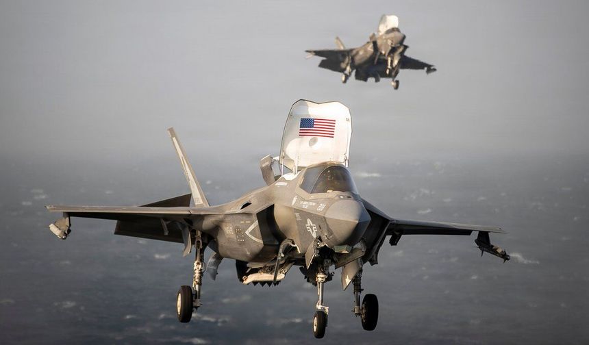 CENTCOM: Hürmüz’de İran’a ait İHA’lar düşürüldü