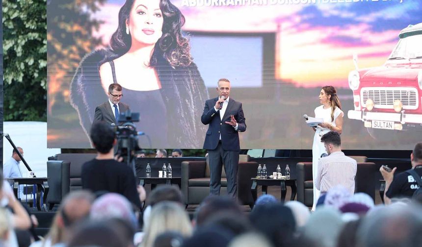 Türkan Şoray’dan Kadir İnanır için duygusal sözler