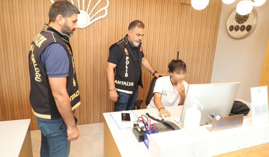 Antalya’da günübirlik konaklama ve araç kiralama denetimi