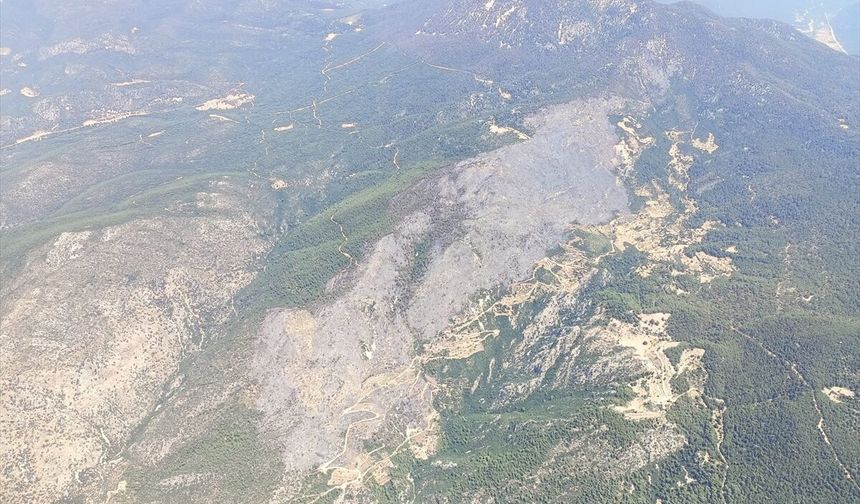 Kaş’taki yangının bilançosu havadan görüntülendi