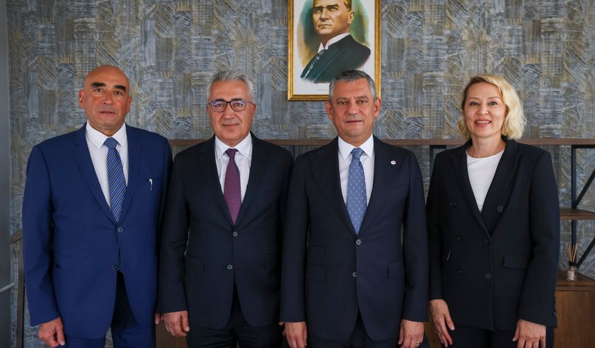 Yeni Parti YDK Başkanlığı’na Bülent Yücetürk seçildi