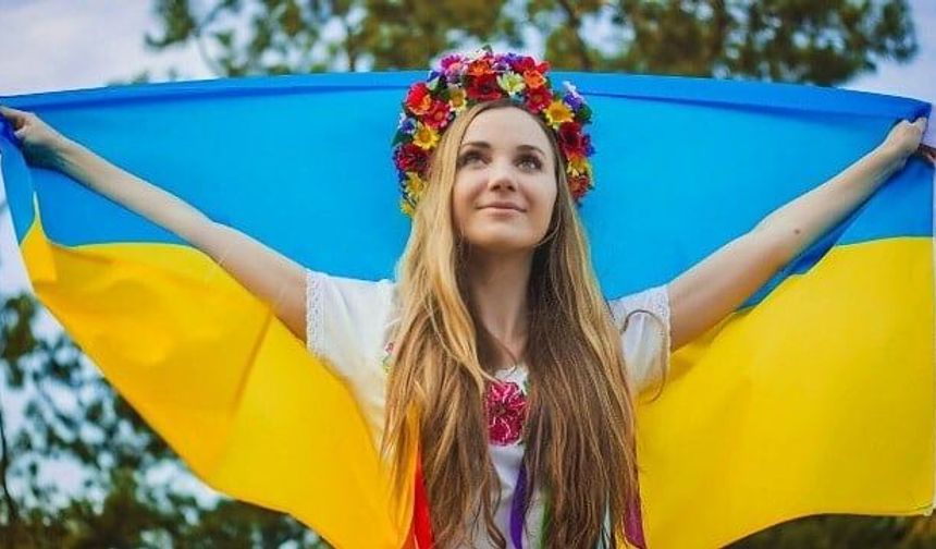 Antalya 6 ayda 5,7 milyon turisti ağırladı