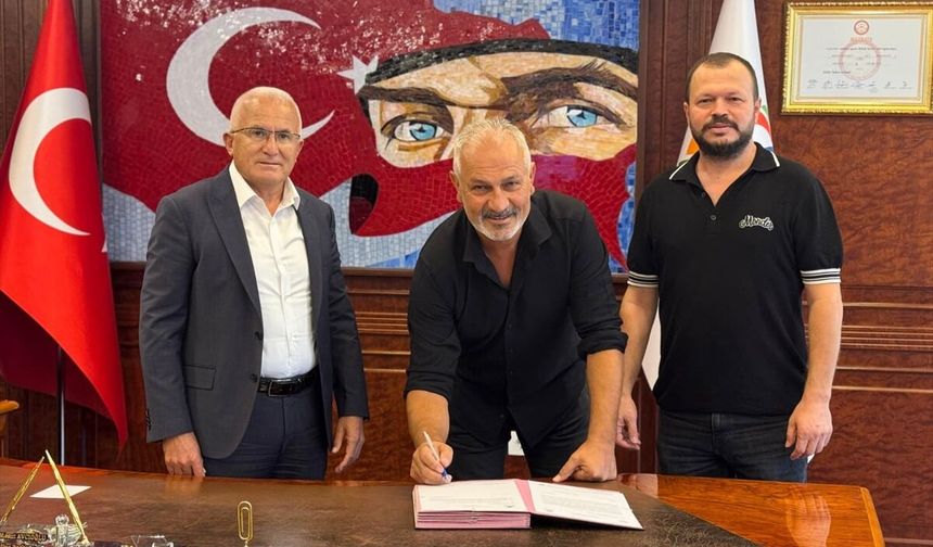 Kumluca Belediyespor’da teknik direktör Nihat Arı oldu