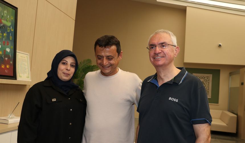 37 kiloya düşen hasta karaciğer nakliyle 71 kiloya ulaştı