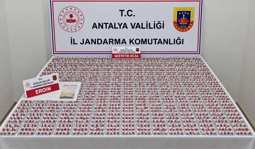 Antalya’da uyuşturucu operasyonunda 2 şüpheli yakalandı