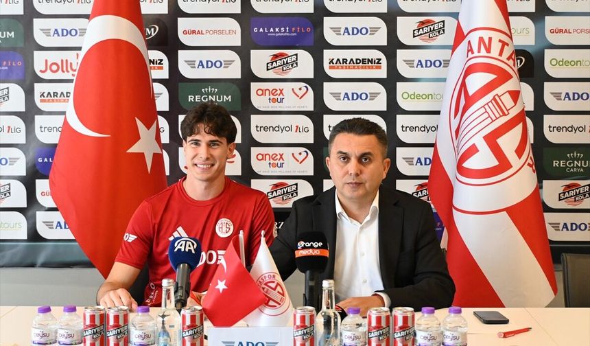 Antalyaspor, teknik direktör Osman Özköylü ile sözleşme imzaladı