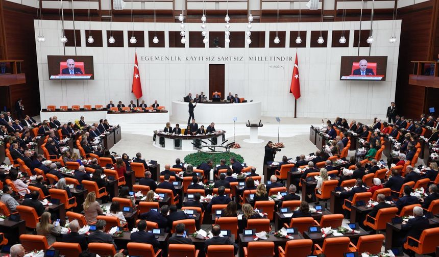 Fonların tasfiyesine ilişkin teklifin ilk 5 maddesi kabul edildi